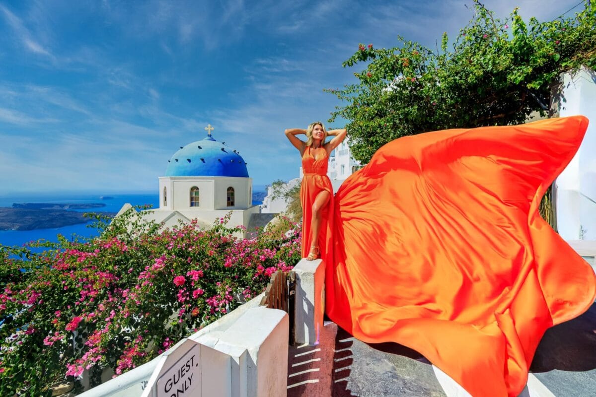 Your Flying Dress Photoshoot in Santorini – Imerovigli | Be Local Your Flying Dress Photoshoot in Santorini – Imerovigli | Be Local